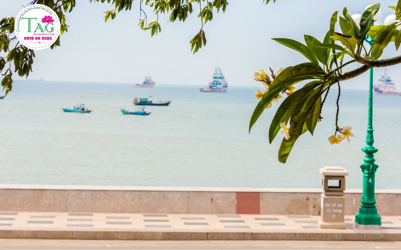 Biển Mũi Né - BÌnh Thuận