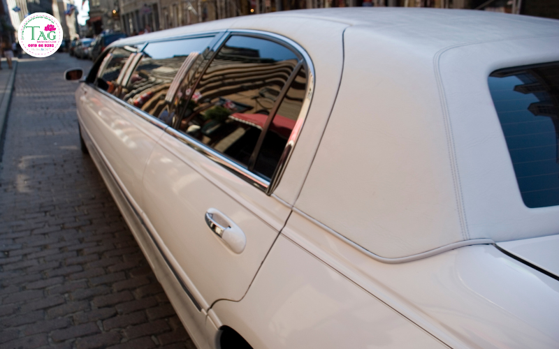 Limousine- Dòng xe cao cấp sang trọng.